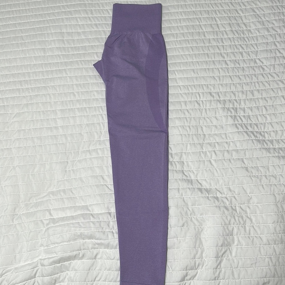 NVGTN leggings, never worn size S